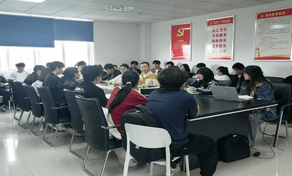 倾听青年心声 聚力立德树人——党委学生工作部召开2026年春季学期学生座谈会